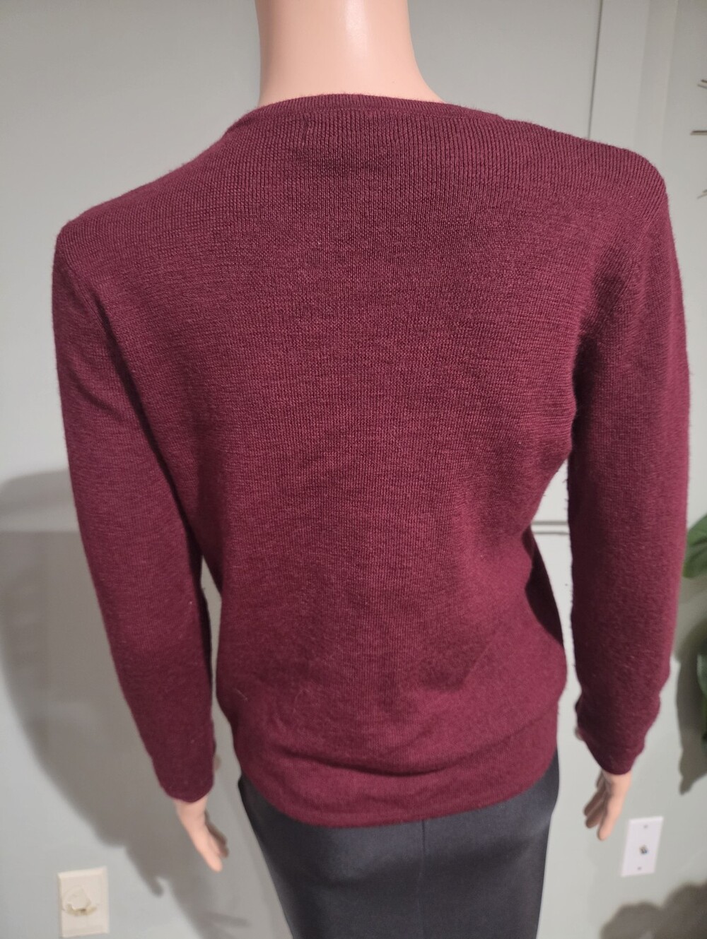 Vintage Tweeds 100% Italian Merino Wool Burgundy Crewneck Sweater Medium - Picture 8 of 14